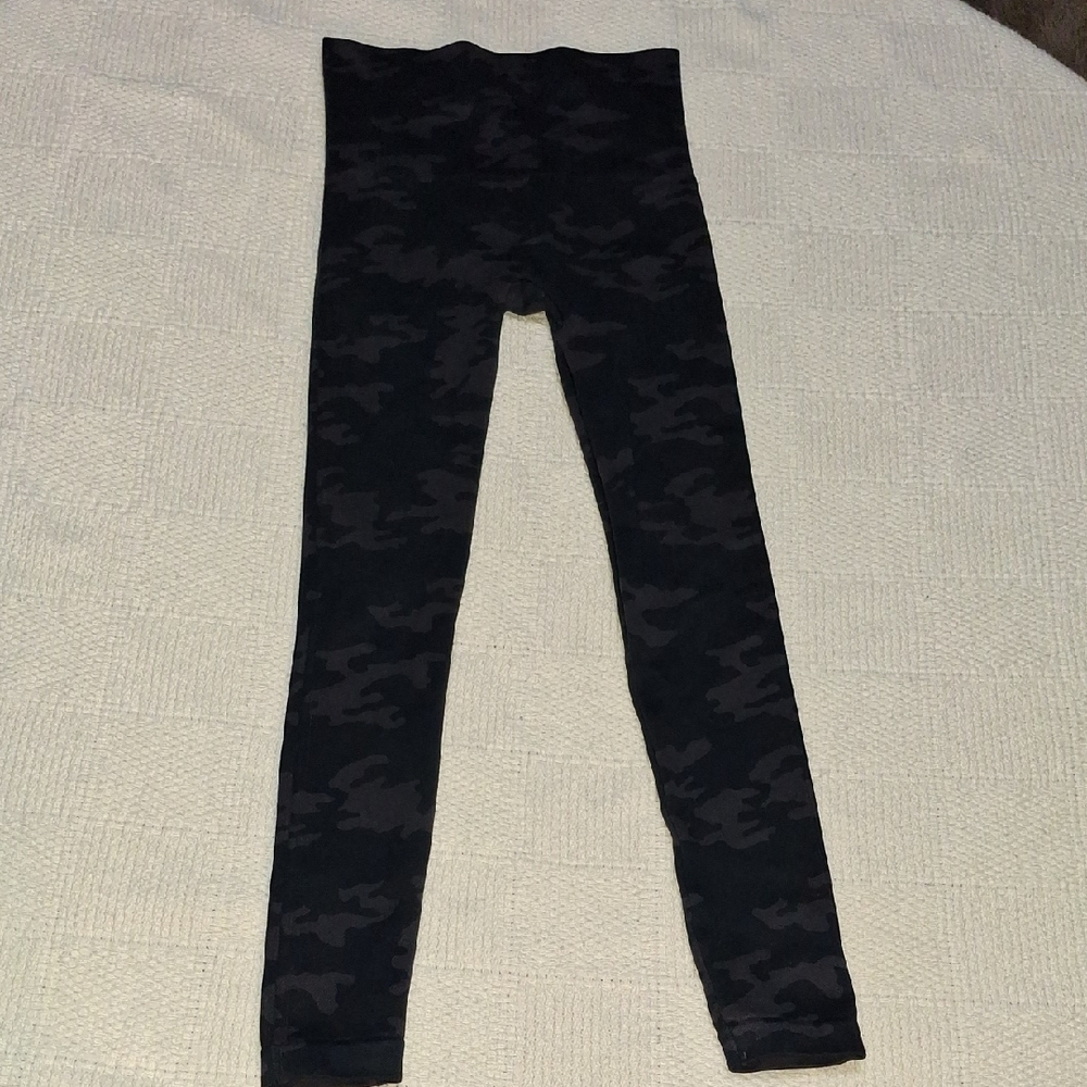 Women's SPANX Camo High-Waist Leggings Sz S